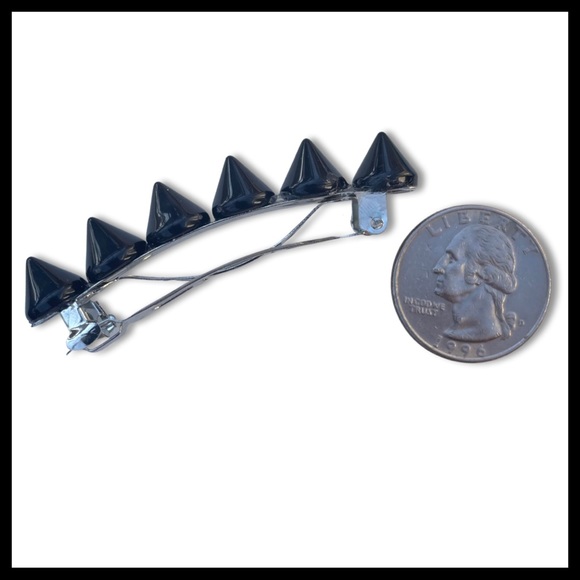 Black Spike Hair Clip - Picture 3 of 5